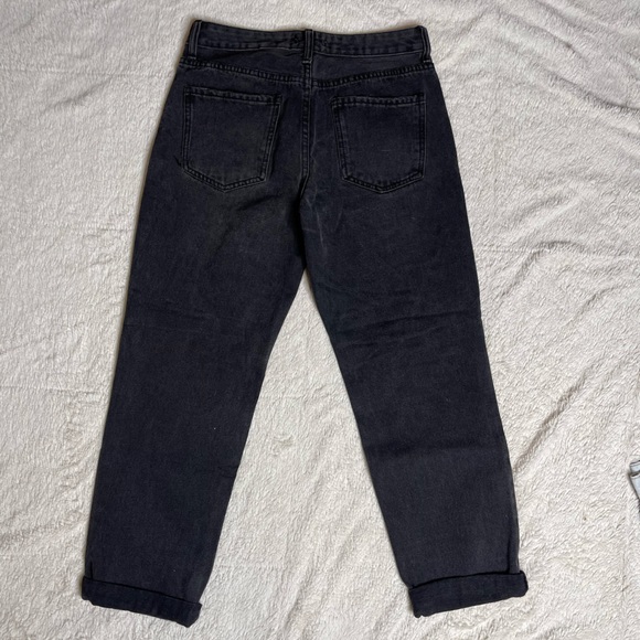 FOREVER21 cropped black high waisted jean - Picture 3 of 3